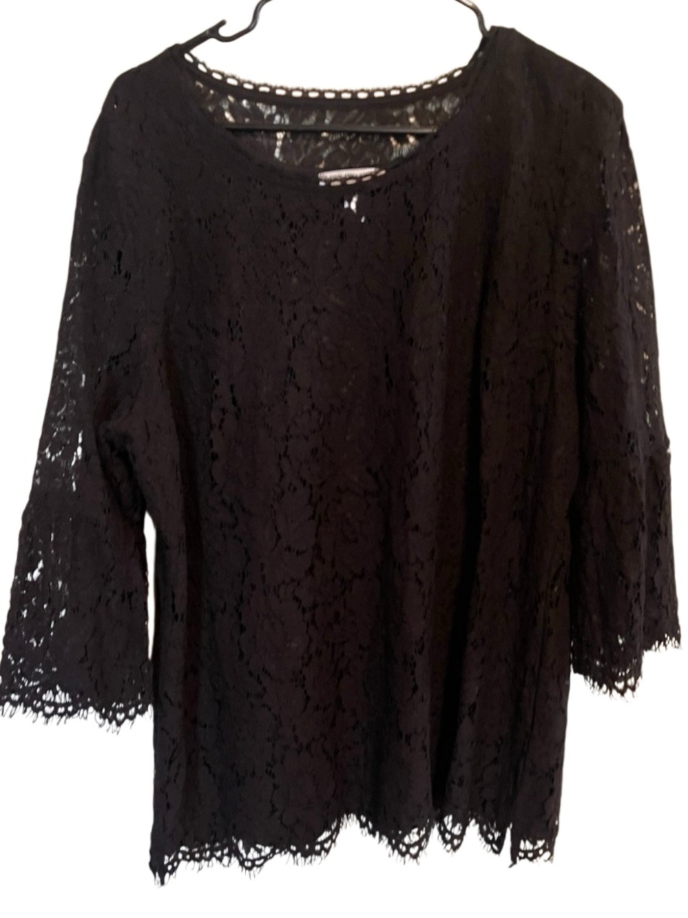 Isaac Mizrahi Live XL Black Floral Lace Bell Sleeve Blouse Date Night - Picture 8 of 9